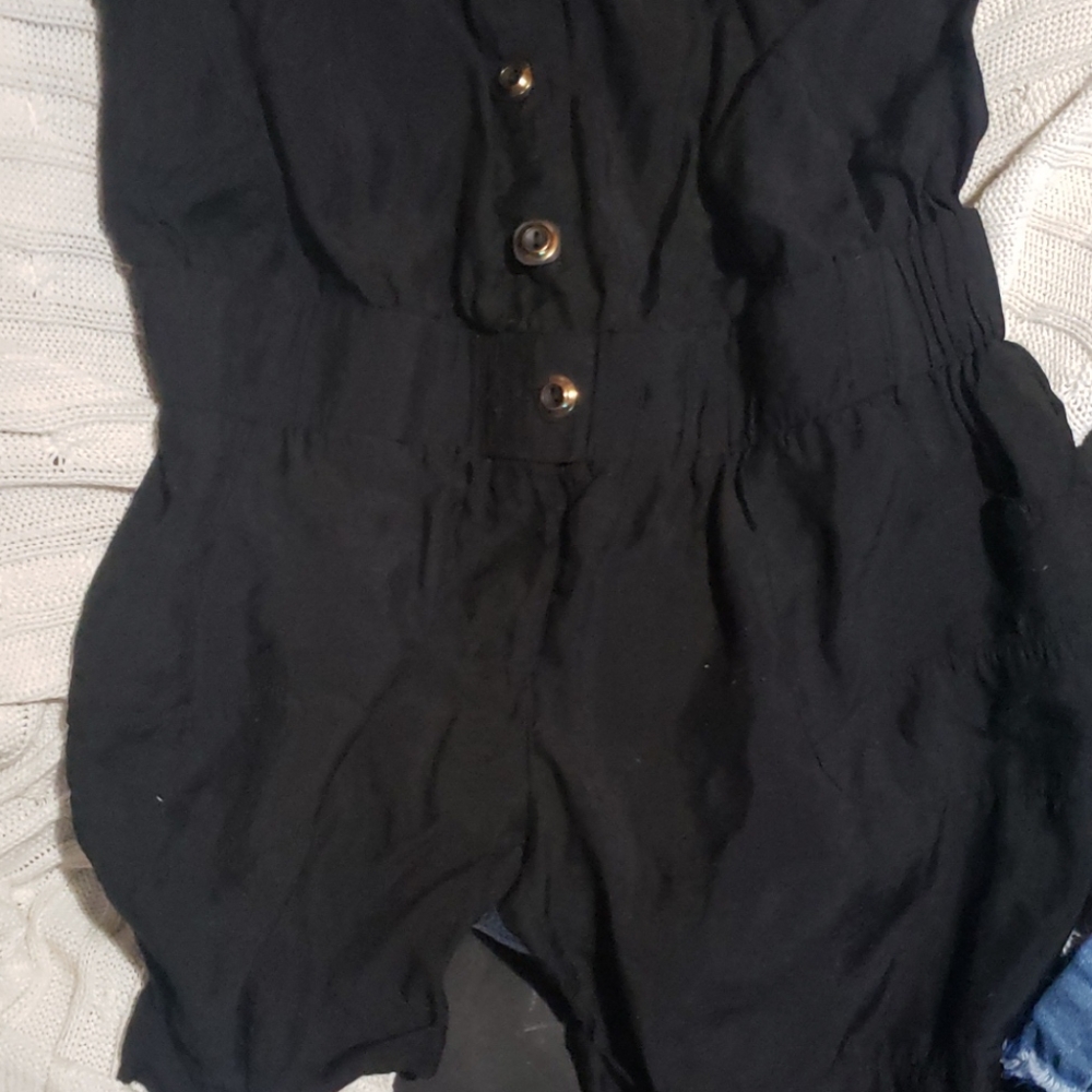 Romper - Picture 2 of 2